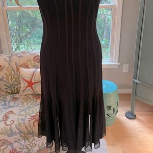Cartise Black Cocktail dress Size 10. Very Flattering and Super sexy.